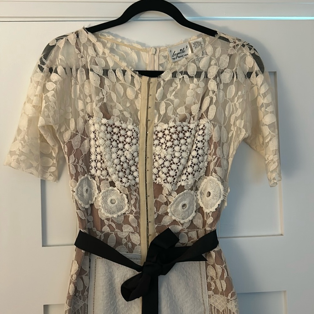 Anthropologie lace dress by Byron Lara size 2 cream